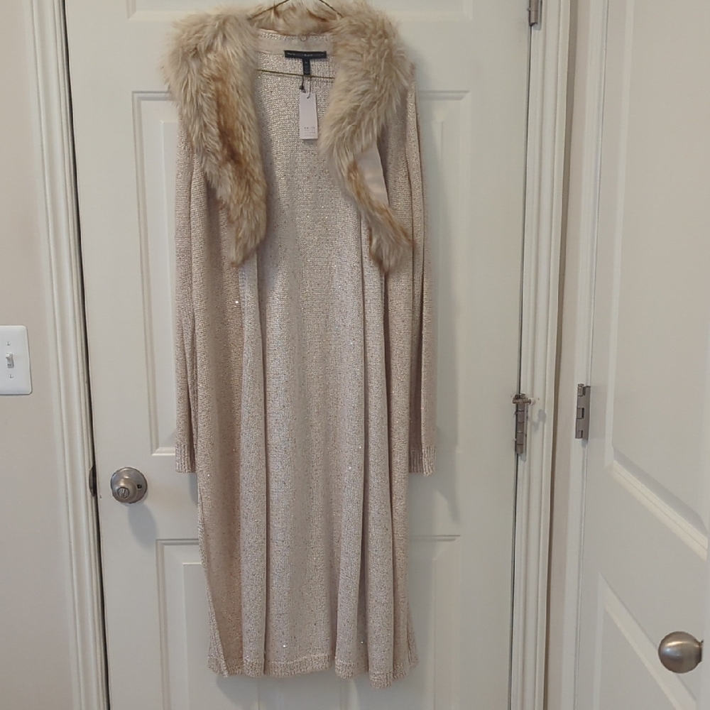 White House Black Market Beige Cardigan with Faux Fur Collar